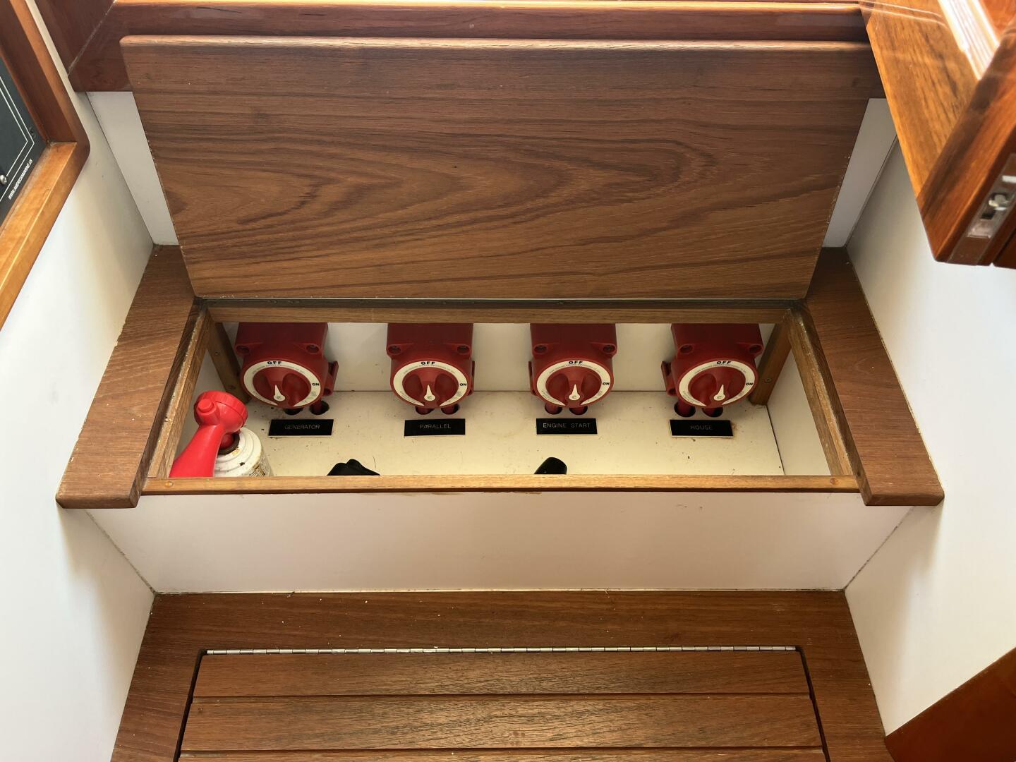 Slide: The Image of MJM 34z 2006 - 5540160