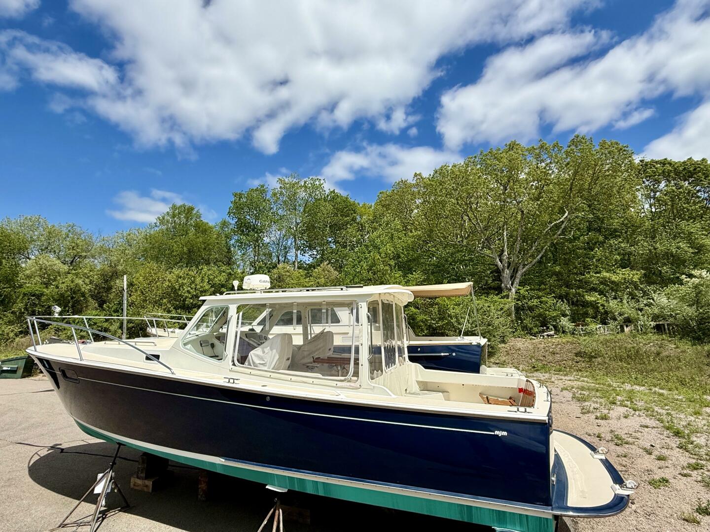 Slide: The Image of MJM 34z Downeast 2005 - 5343330