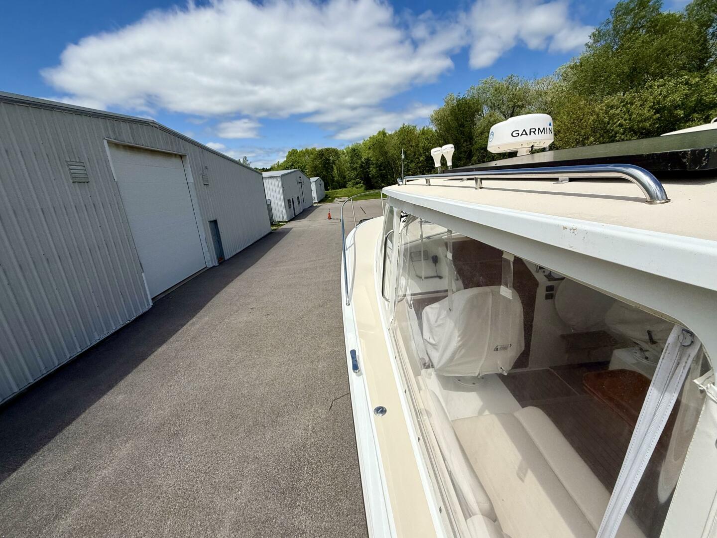 Slide: The Image of MJM 34z Downeast 2005 - 5343340