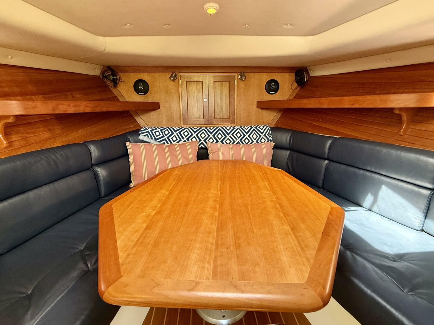 Slide: The Image of MJM 34z Downeast 2005 - 5343404