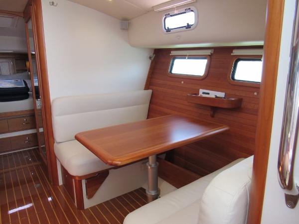 Slide: The Image of Convertible Dinette - 17
