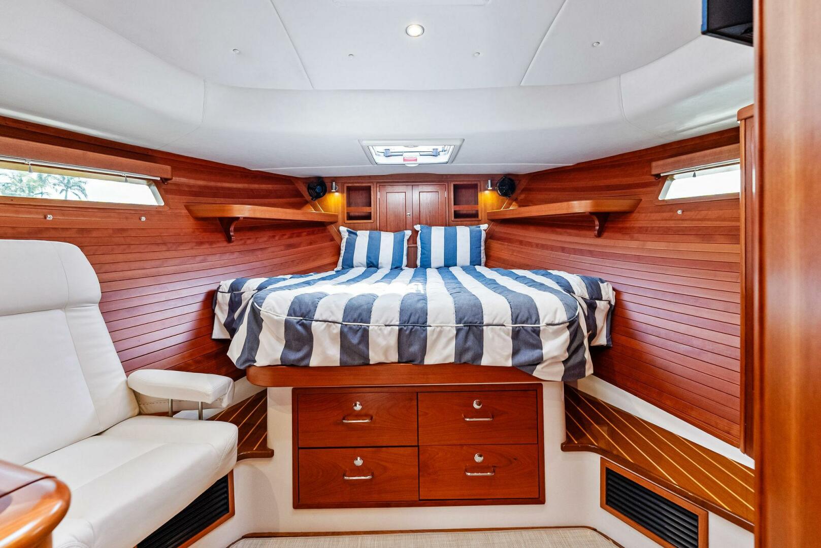 Slide: The Image of 2022 MJM 53Z Galati Yacht Sales Trade - 5230014