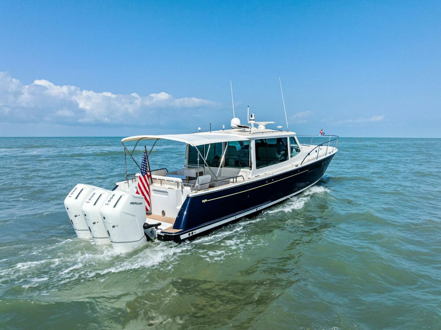Slide: The Image of 2022 MJM 53Z Galati Yacht Sales Trade - 5230054