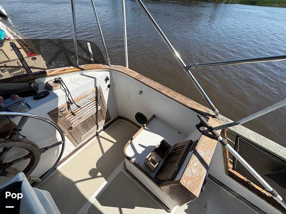Slide: The Image of Monk 36 Trawler 1984 - 15460540