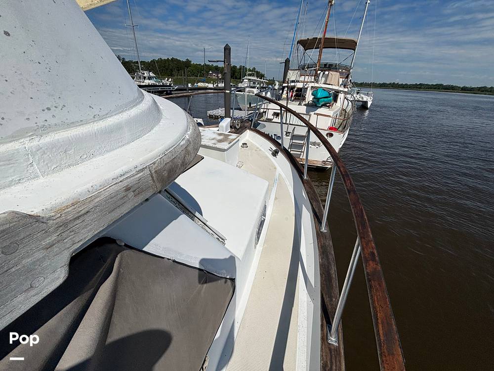 Slide: The Image of Monk 36 Trawler 1984 - 15460559