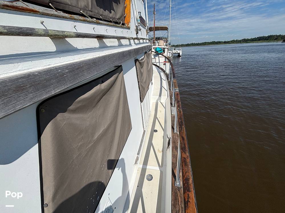 Slide: The Image of Monk 36 Trawler 1984 - 15460566