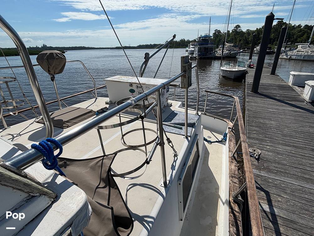 Slide: The Image of Monk 36 Trawler 1984 - 15460577