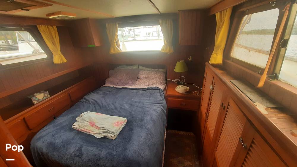 Slide: The Image of Monk 36 Trawler 1984 - 15413597