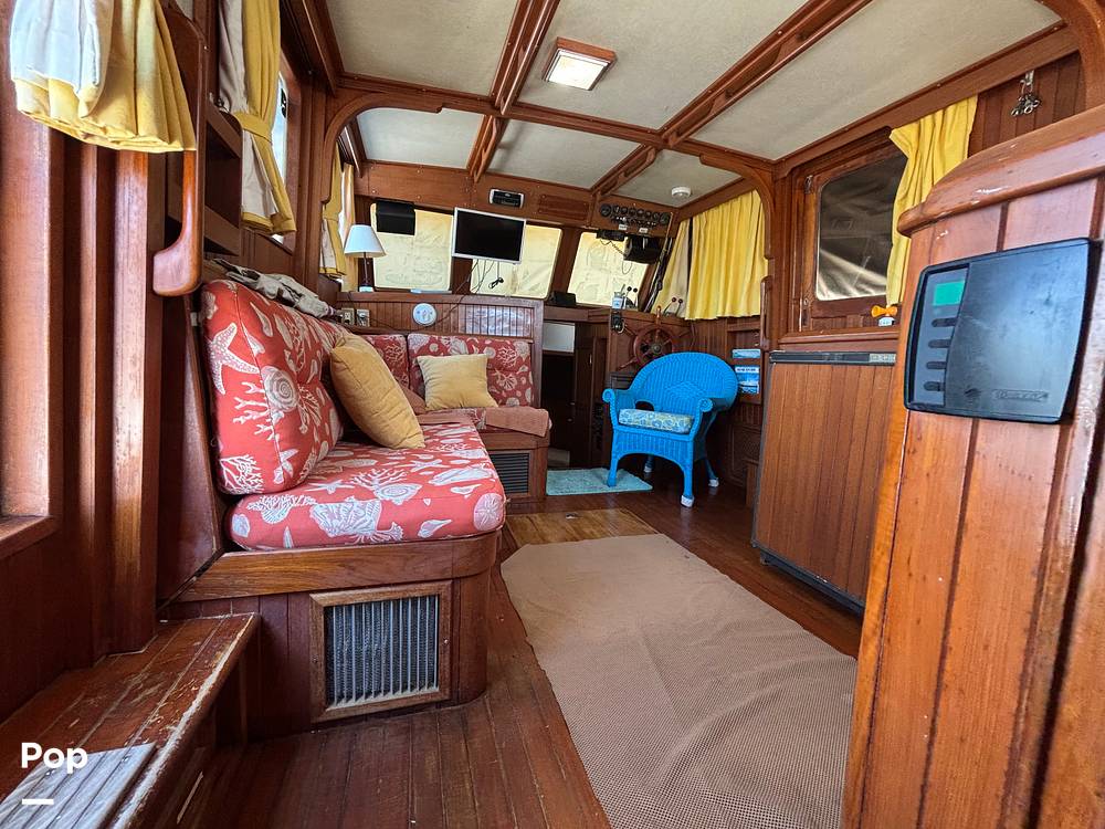 Slide: The Image of Monk 36 Trawler 1984 - 15460450