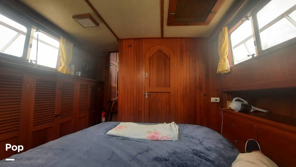 Slide: The Image of Monk 36 Trawler 1984 - 15413599