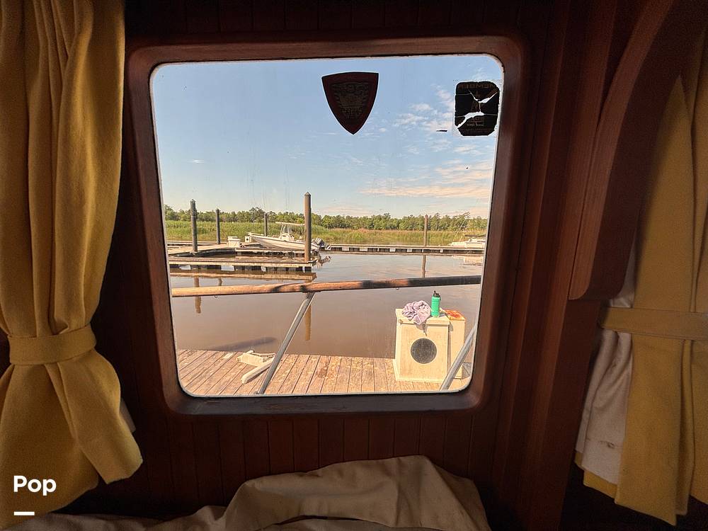 Slide: The Image of Monk 36 Trawler 1984 - 15460480