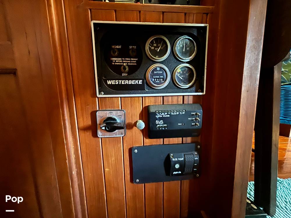 Slide: The Image of Monk 36 Trawler 1984 - 15460495