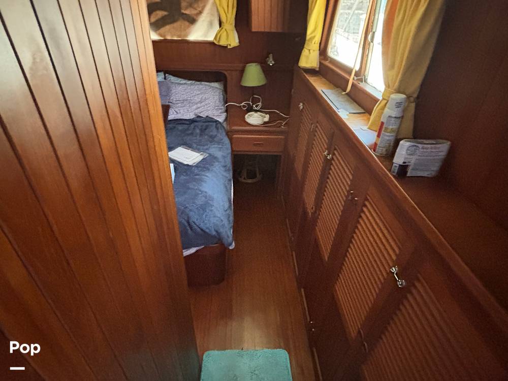 Slide: The Image of Monk 36 Trawler 1984 - 15460511