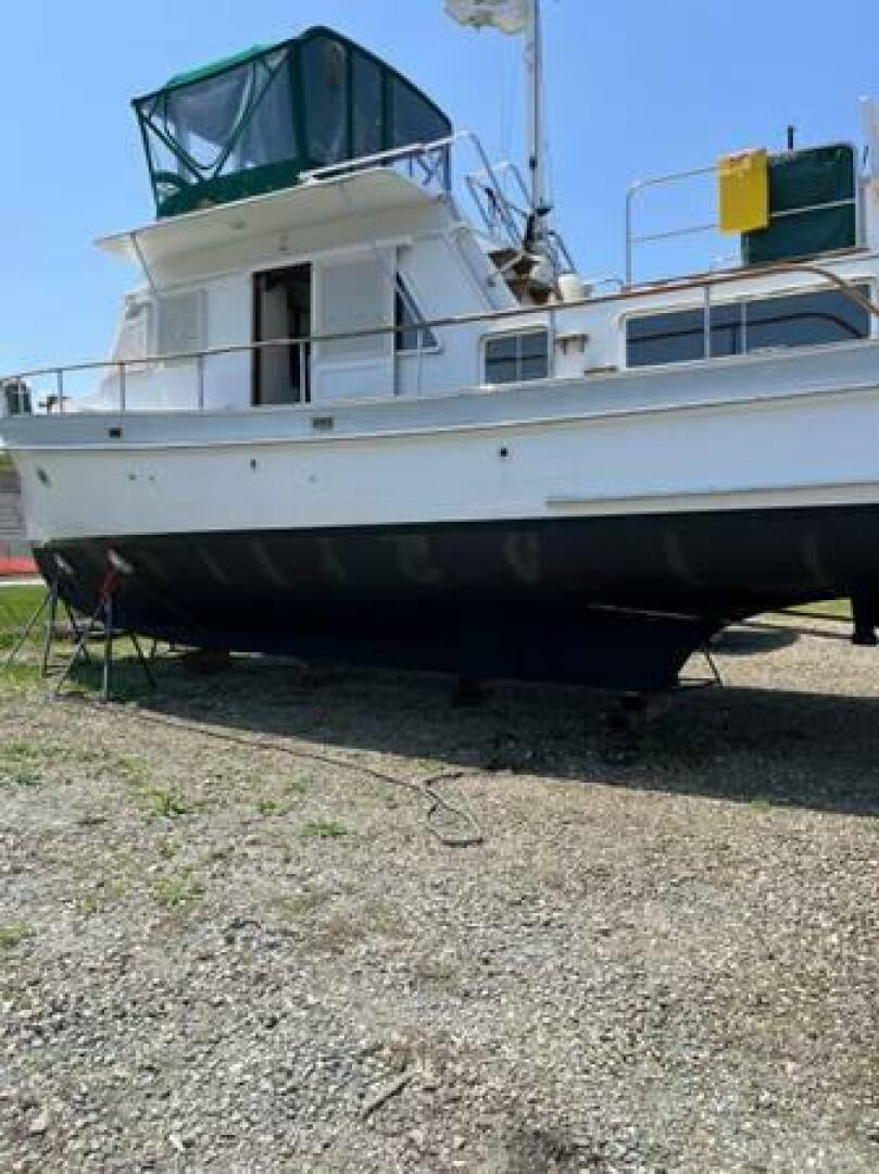 Slide: The Image of Monk 40 Trawler 1982 - 5191334