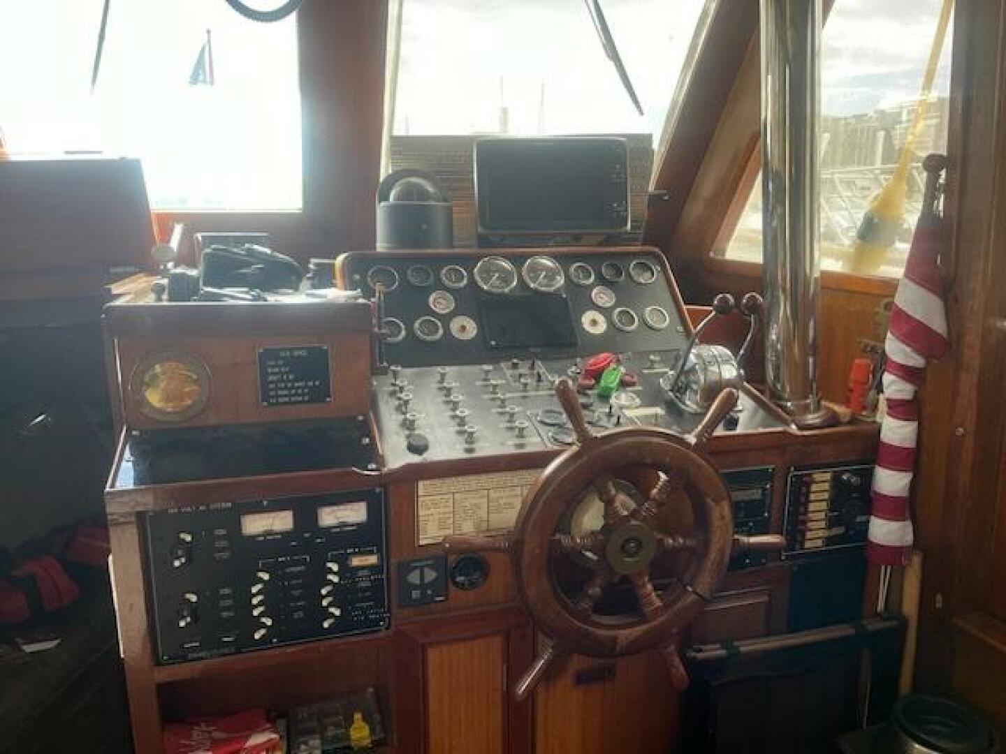 Slide: The Image of Monk 40 Trawler 1982 - 5191338