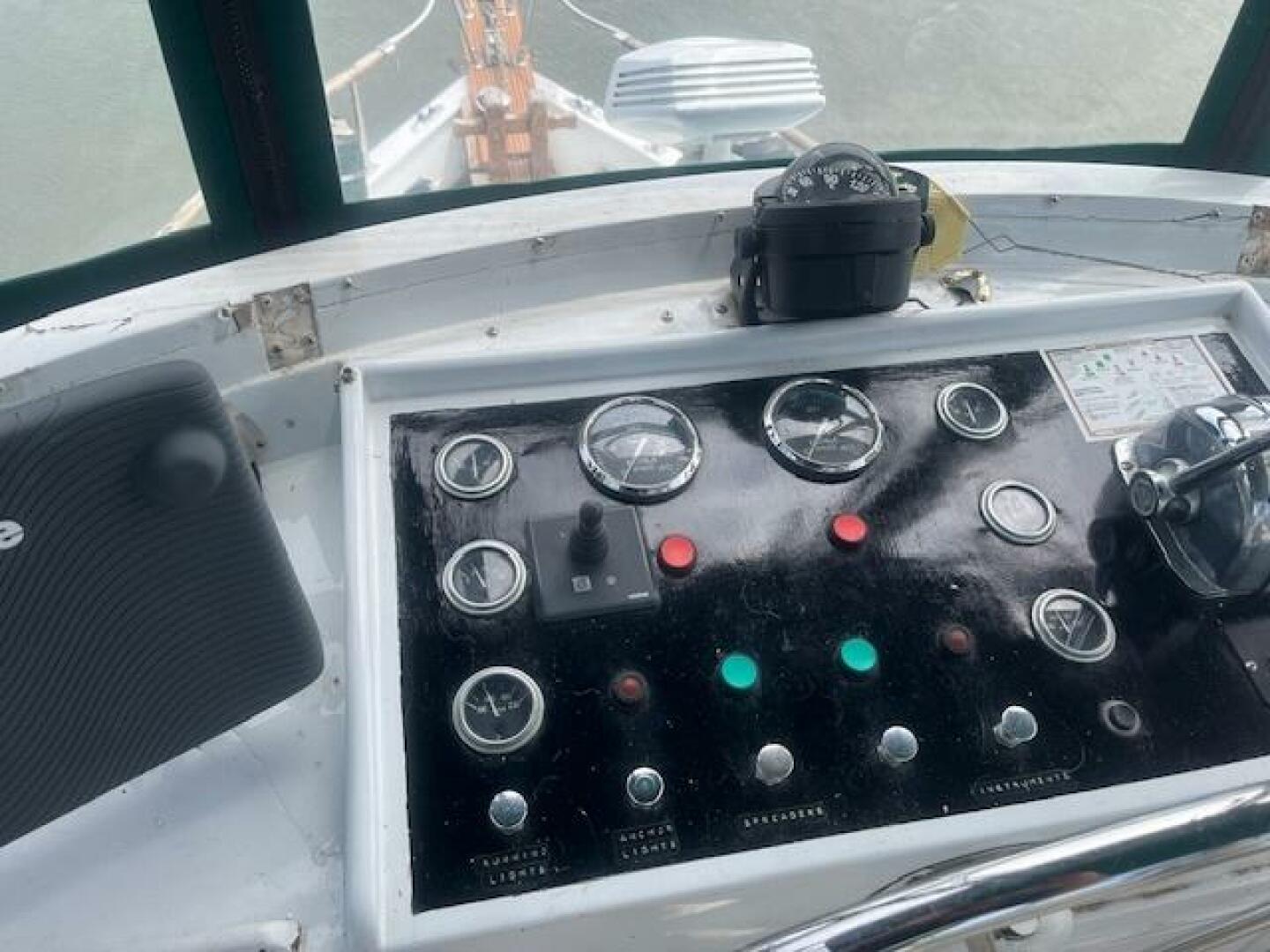 Slide: The Image of Monk 40 Trawler 1982 - 5191356