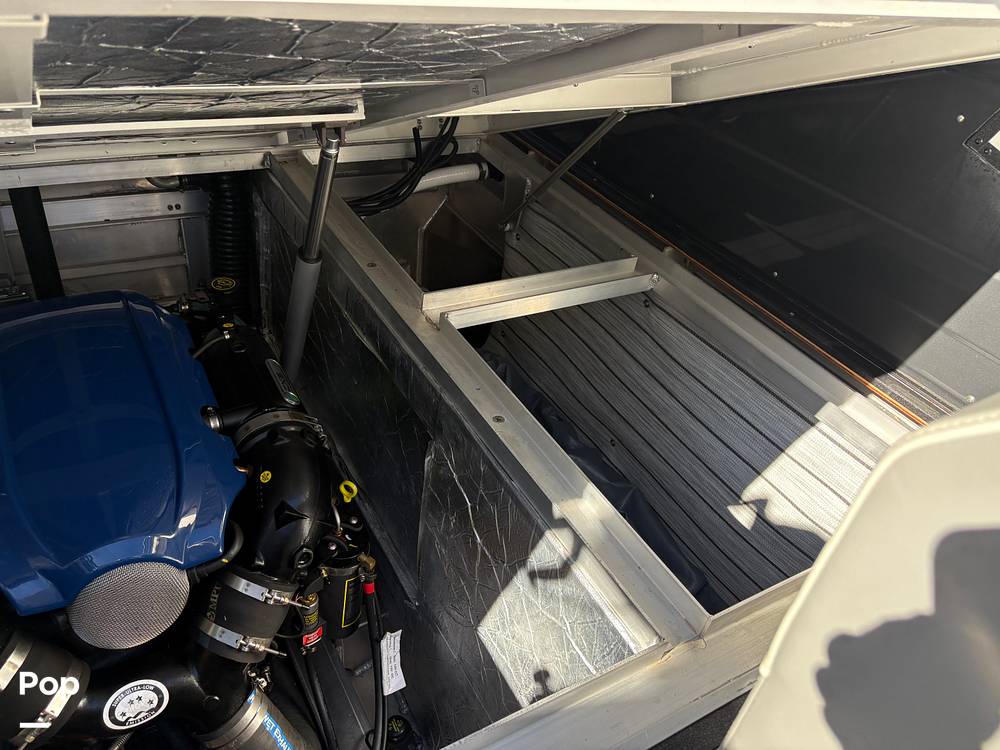 Slide: The Image of Compartment Storage - 15202526