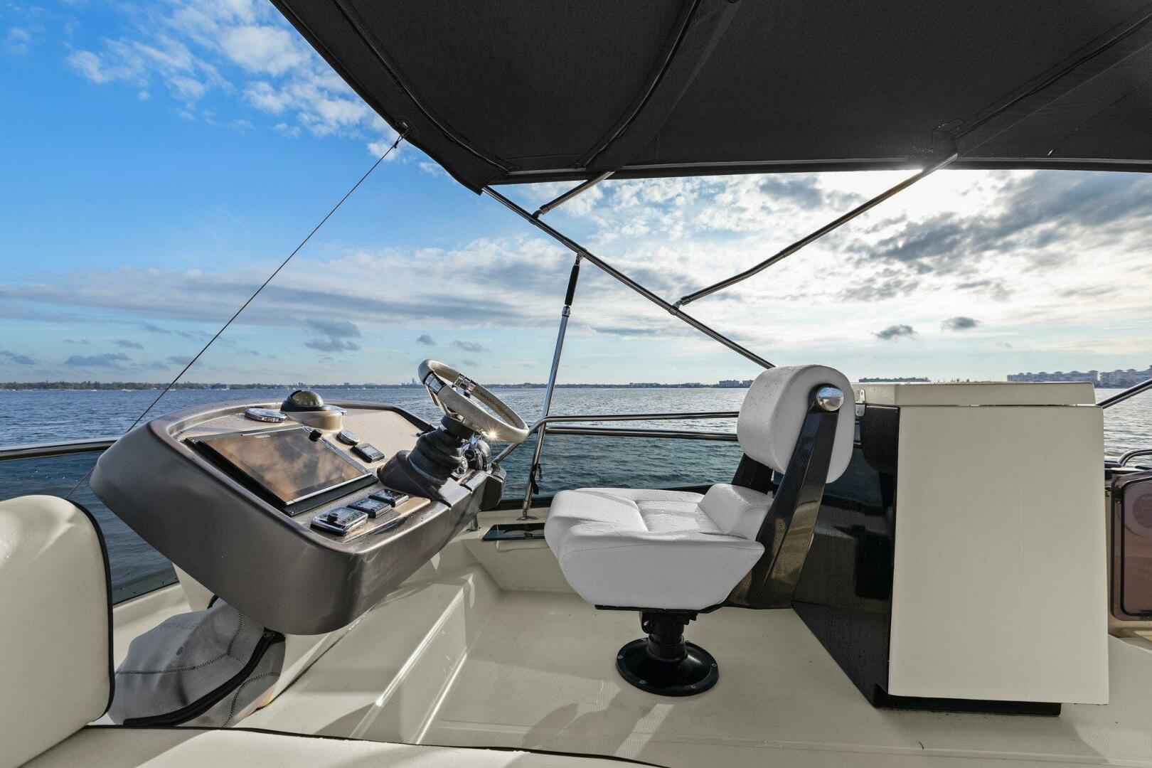 Slide: The Image of 2015 50 Monte Carlo MC5 - Nauti Obsession - 4737194