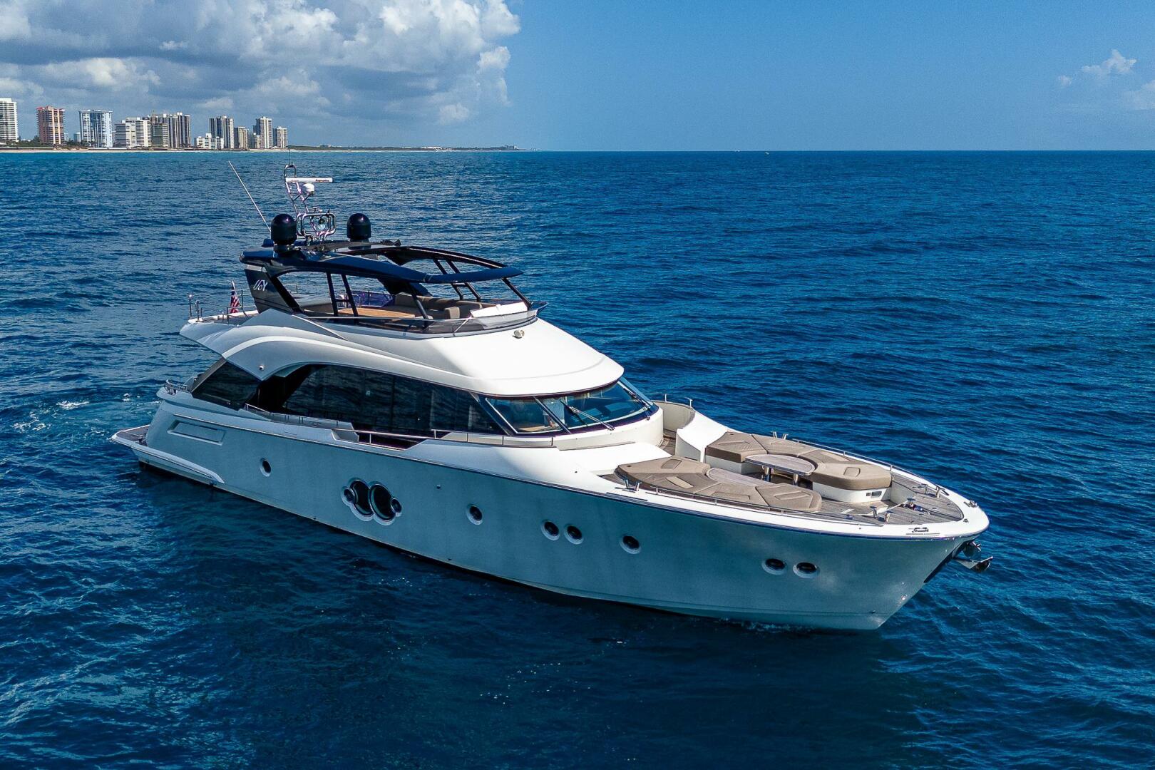 Slide: The Image of Monte Carlo Yachts 80 2017 - 4359014
