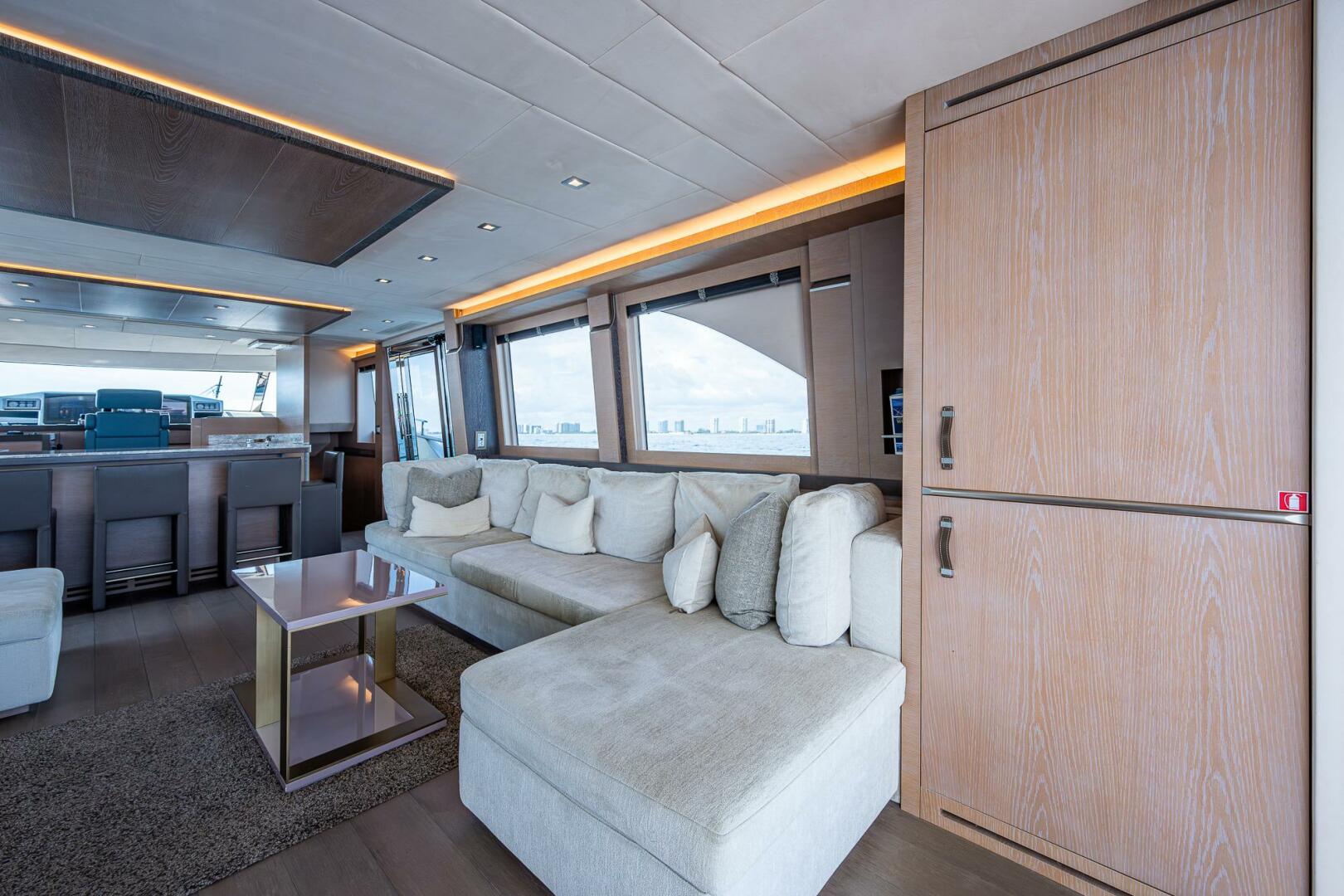 Slide: The Image of Monte Carlo Yachts 80 2017 - 4359053