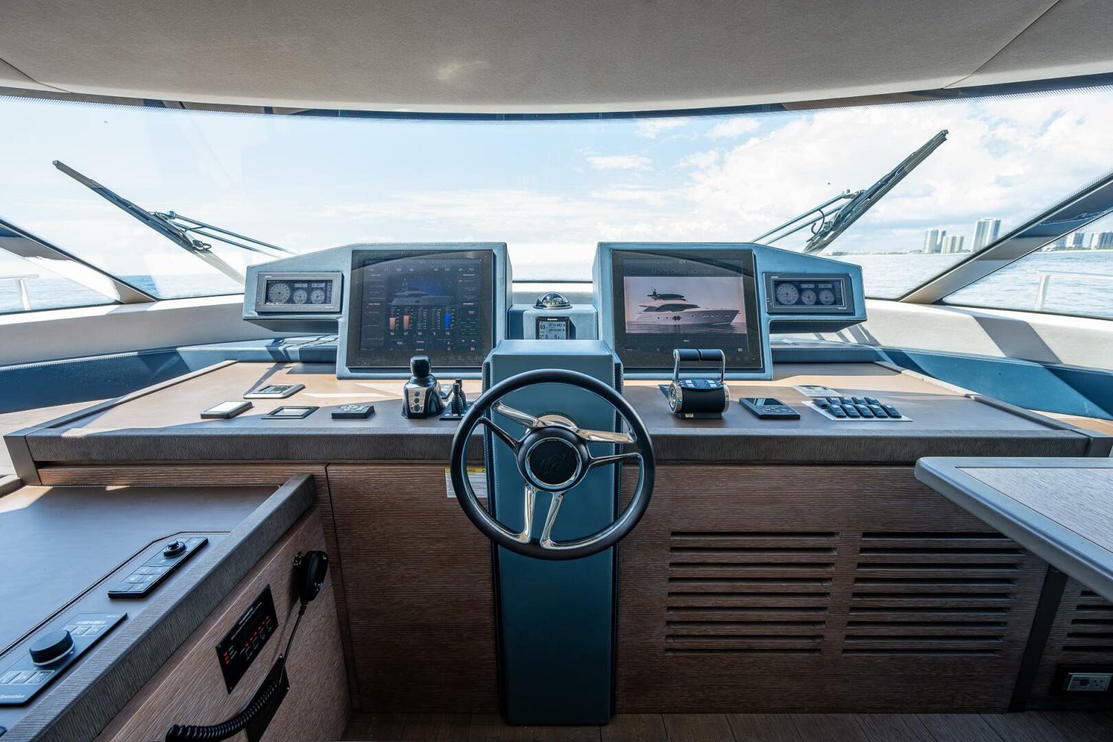 Slide: The Image of Monte Carlo Yachts 80 2017 - 4359072