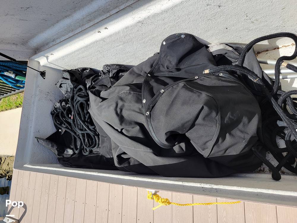 Slide: The Image of Monterey 197 BF 2016 - 15336600