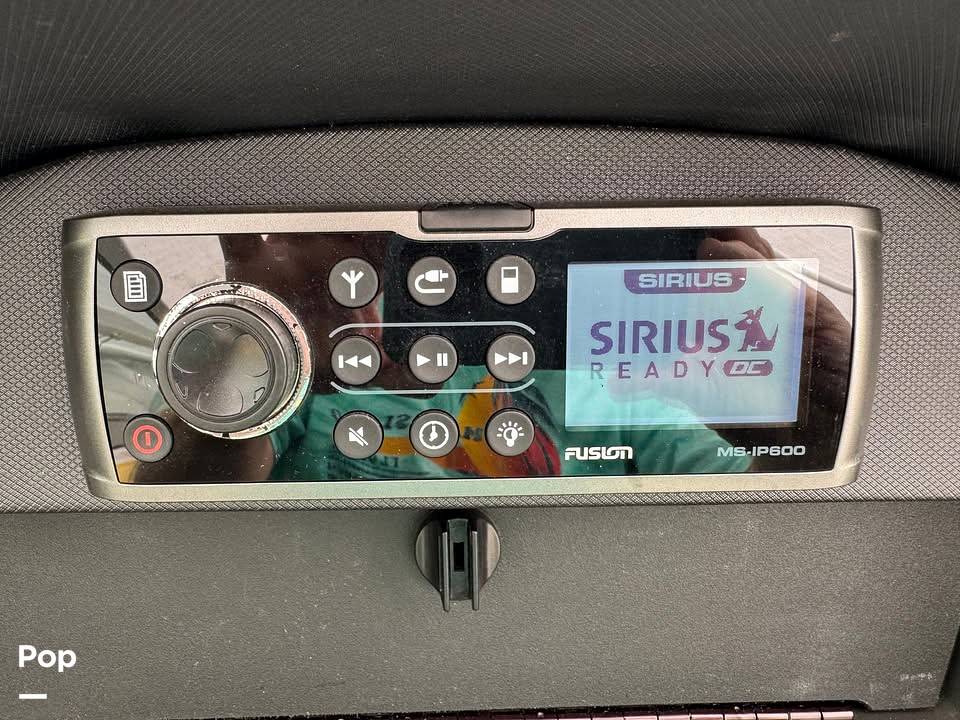 Slide: The Image of Monterey 204 FS 2015 - 15495490