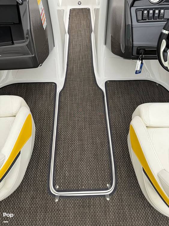 Slide: The Image of Monterey 204 FS 2015 - 15495493