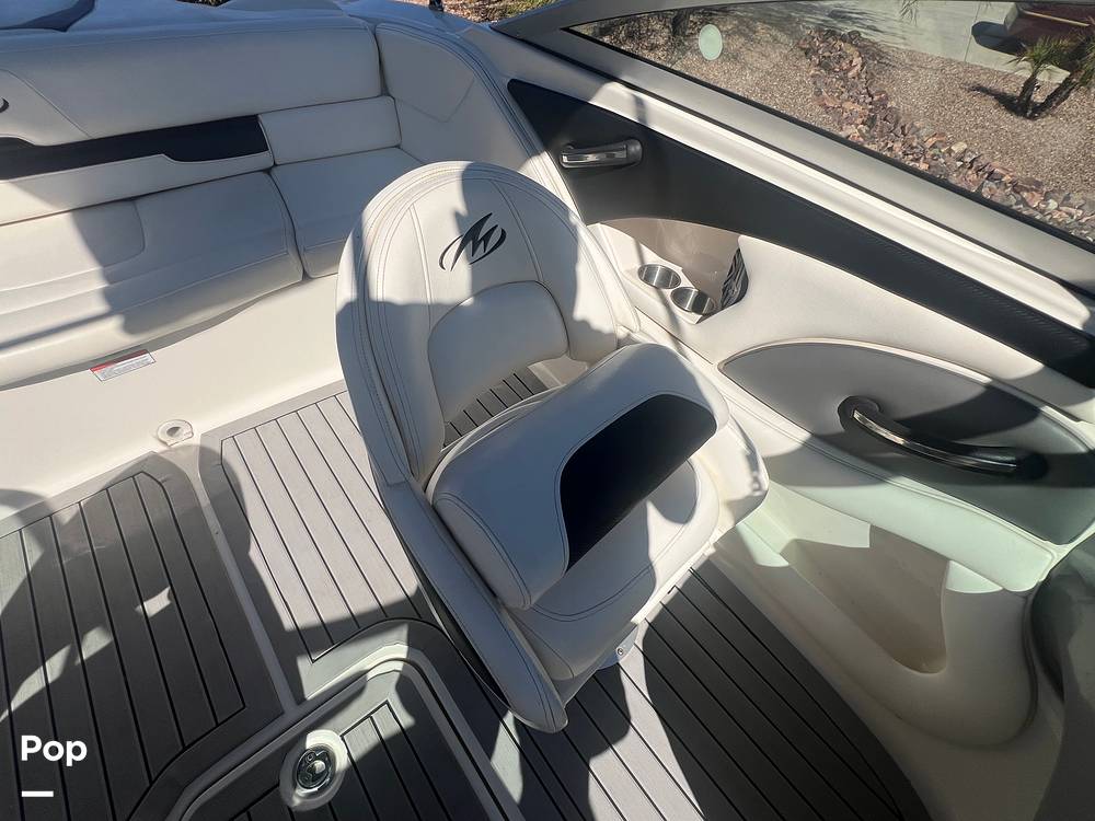 Slide: The Image of Passenger Seat- Bolster (up) - 16