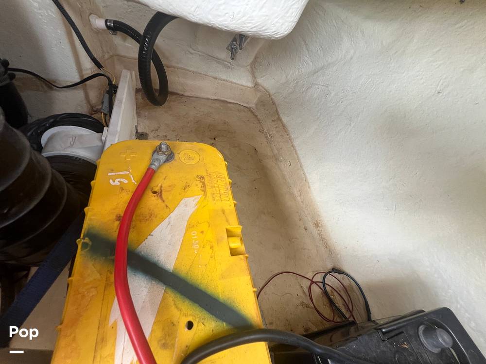 Slide: The Image of Engine Compartment - 32