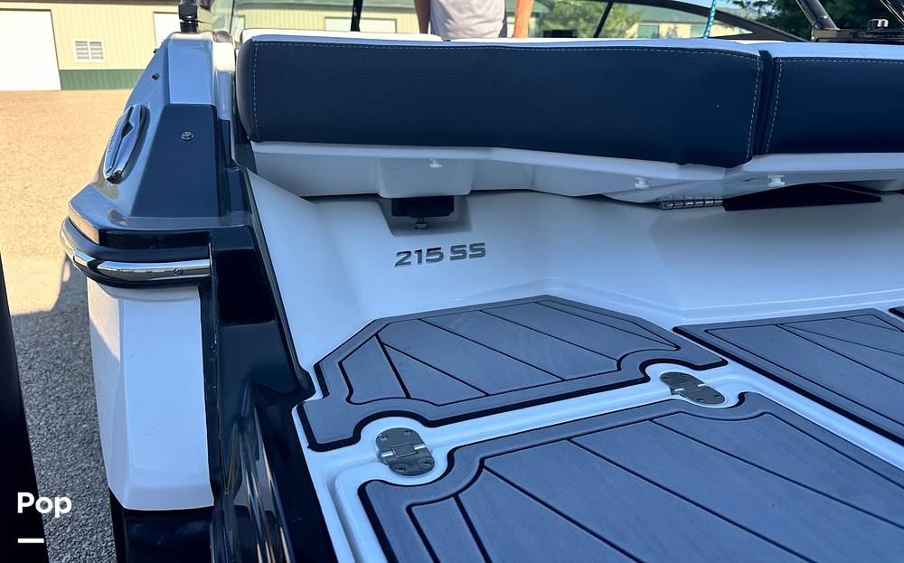 Slide: The Image of Monterey 215 SS 2021 - 14673706