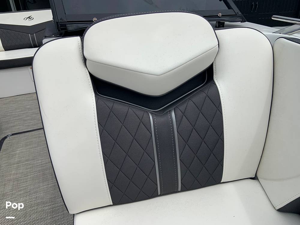Slide: The Image of Monterey 218SS 2020 - 12664878