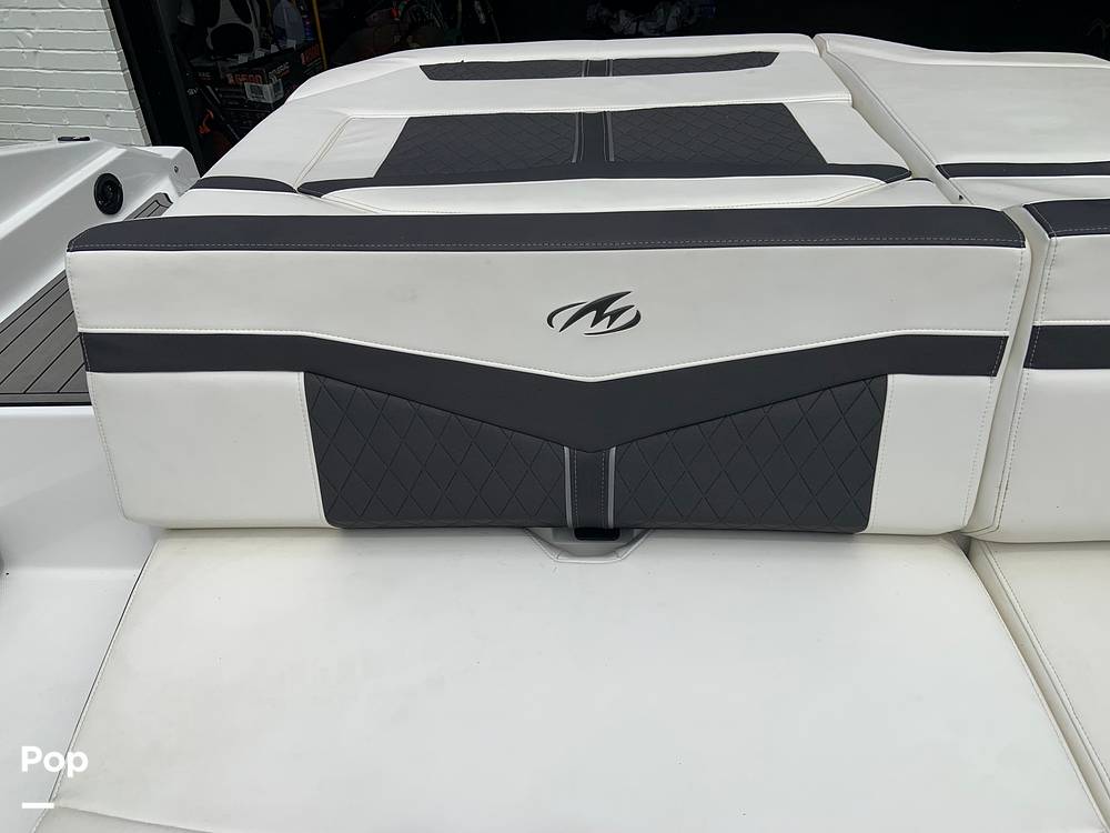 Slide: The Image of Monterey 218SS 2020 - 12664883