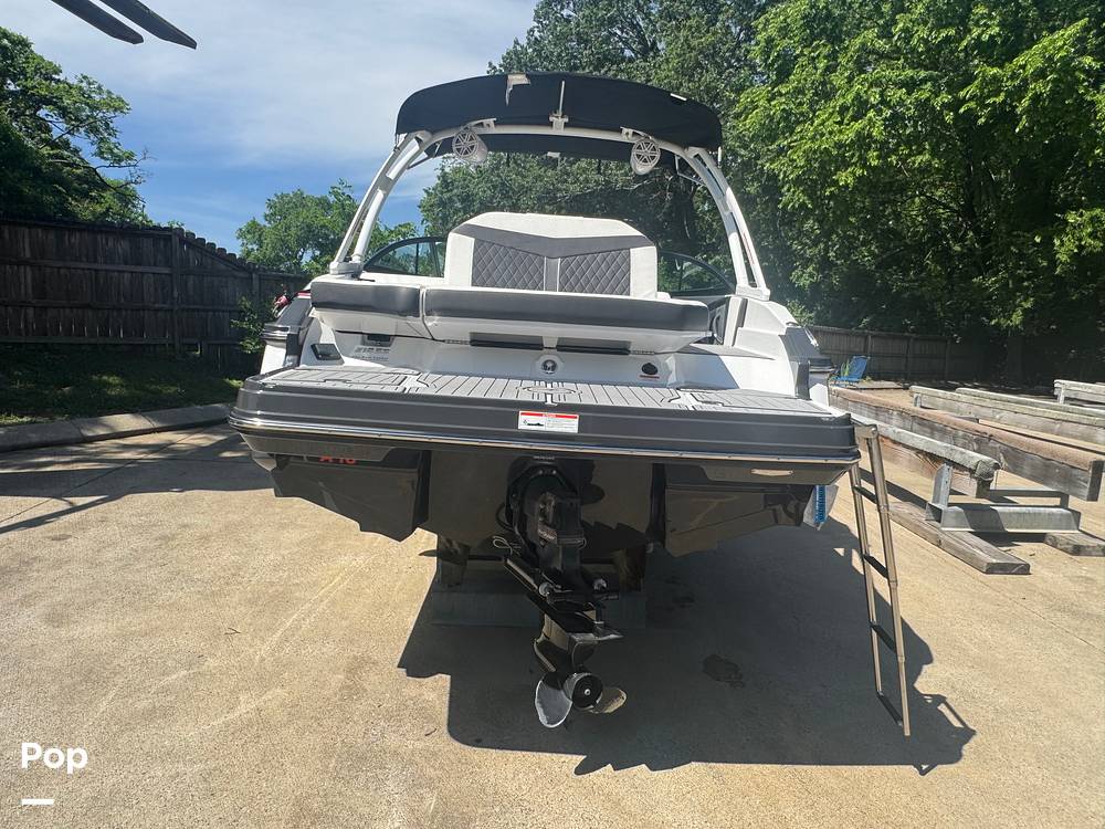 Slide: The Image of Monterey 218 SS 2020 - 15467783