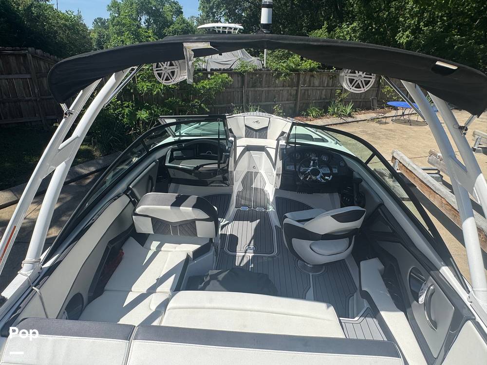 Slide: The Image of Monterey 218 SS 2020 - 15467810