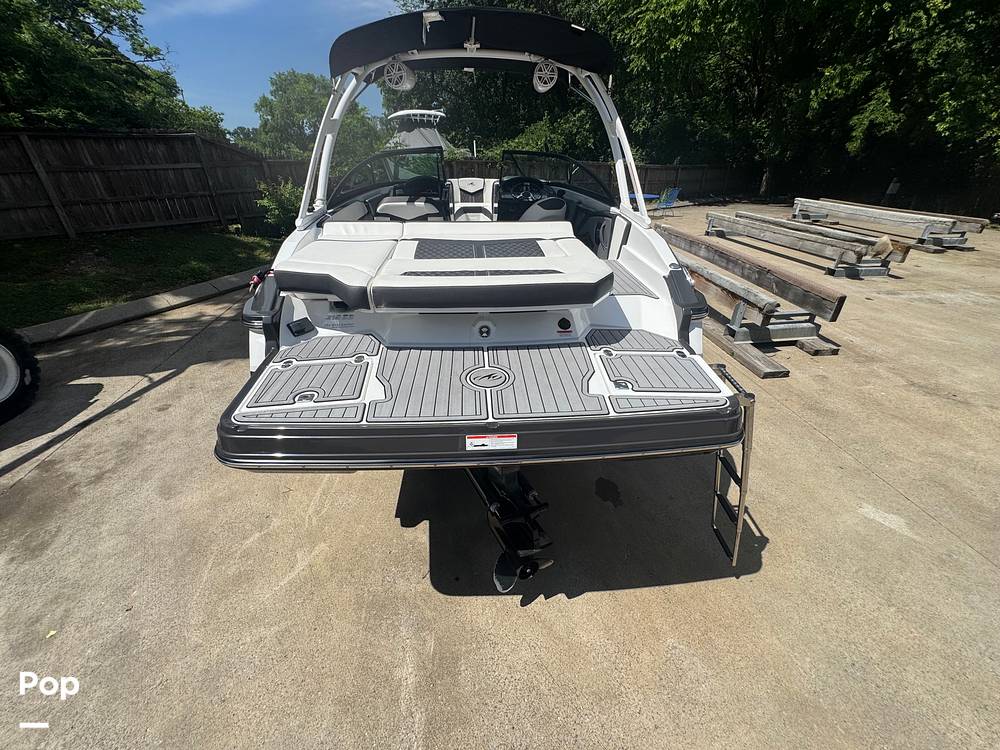 Slide: The Image of Monterey 218 SS 2020 - 15482139