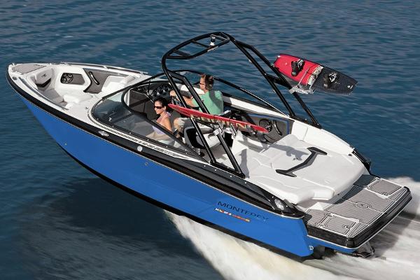 Slide: The Image of Monterey 218 Super Sport 2022 - 2