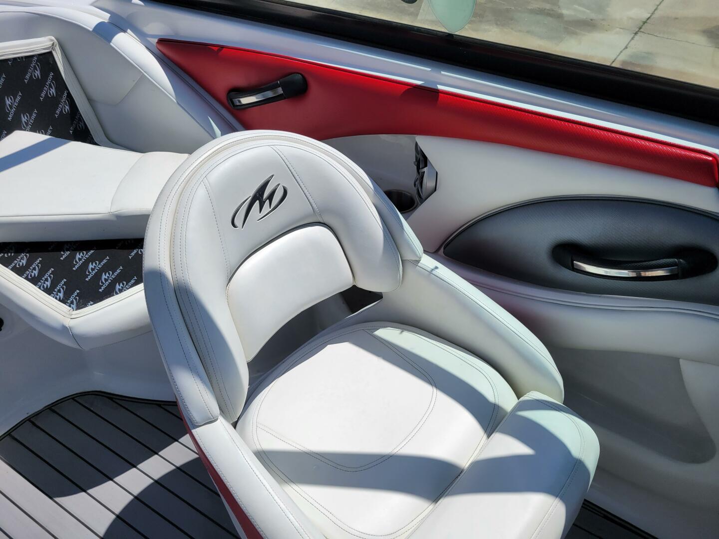 Slide: The Image of Monterey 224FSX 2015 - 5114227