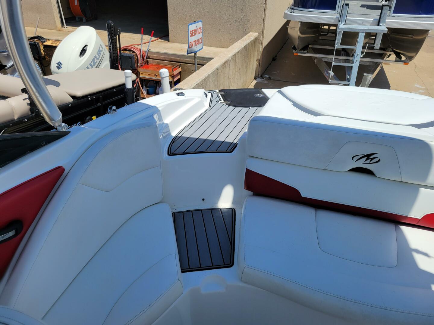 Slide: The Image of Monterey 224FSX 2015 - 5114230