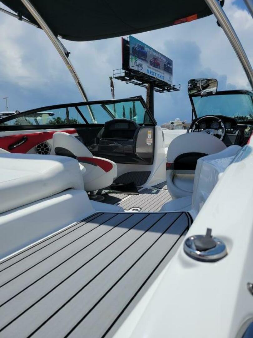 Slide: The Image of Monterey 224FSX 2015 - 5114232