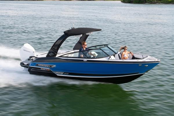 Slide: The Image of Monterey 235 Super Sport 2021 - 1
