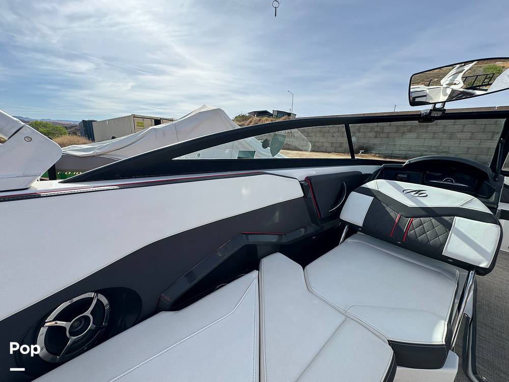 Slide: The Image of Monterey 238 SS Surf 2018 - 13993611
