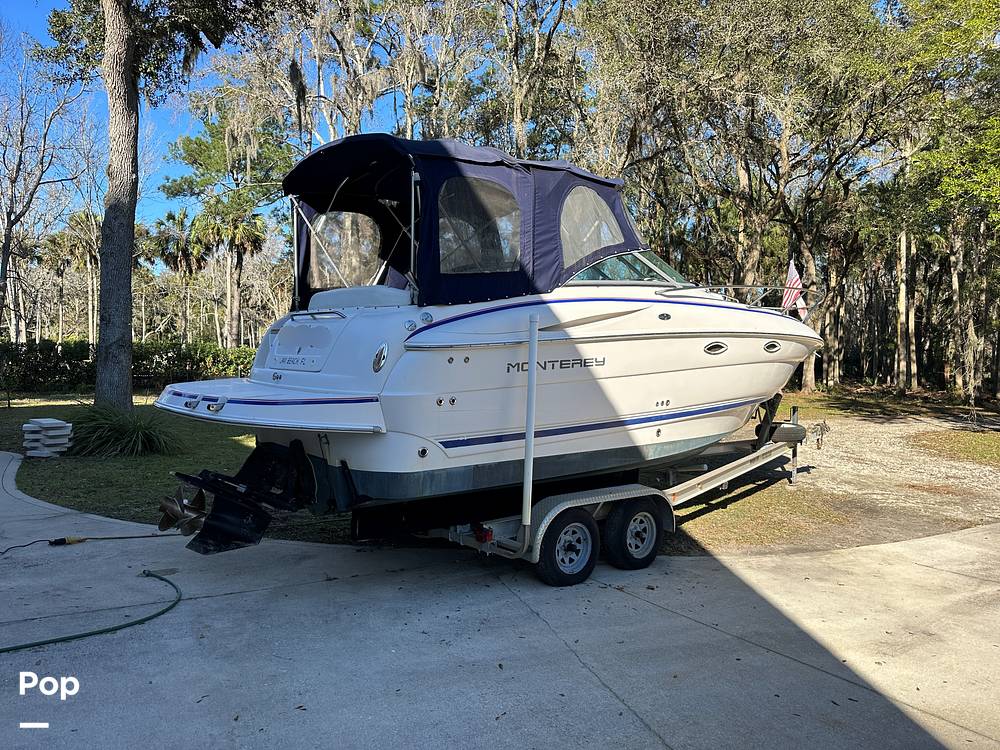 Slide: The Image of 2003 Monterey 245 Cruiser - 13714043