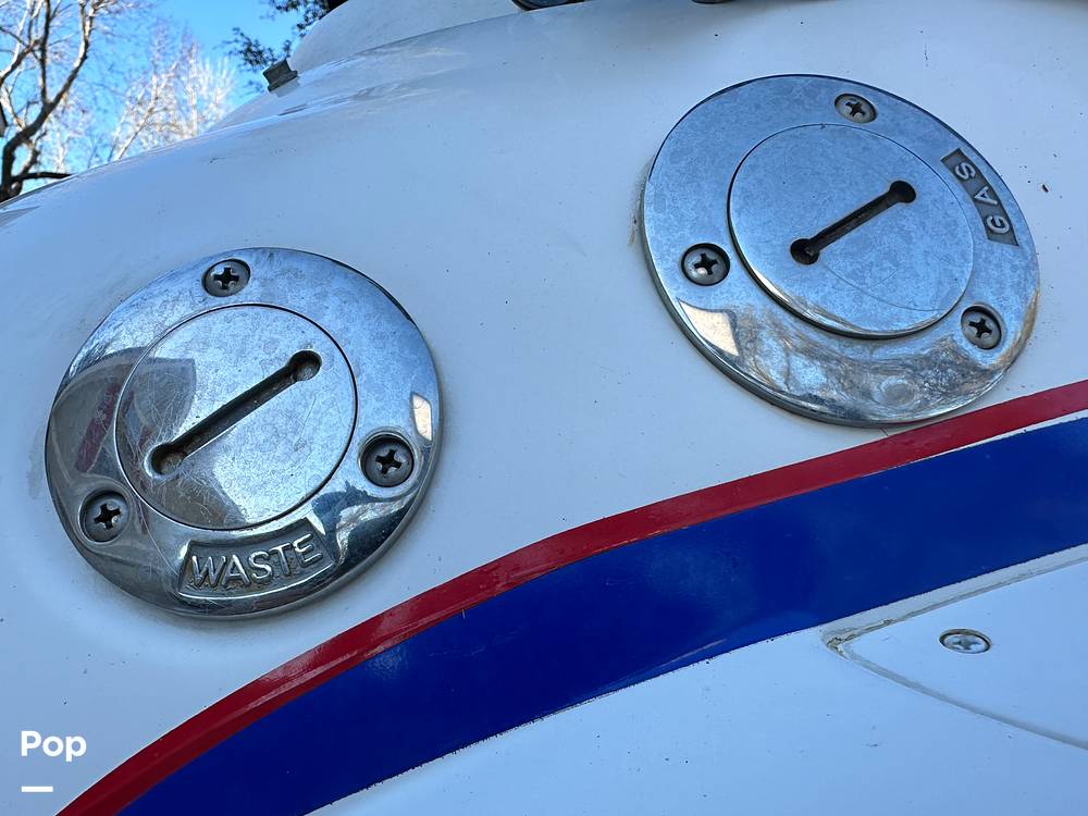 Slide: The Image of Monterey 245 Cruiser 2003 - 13714212