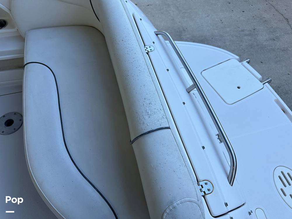 Slide: The Image of Monterey 245 Cruiser 2003 - 13714080