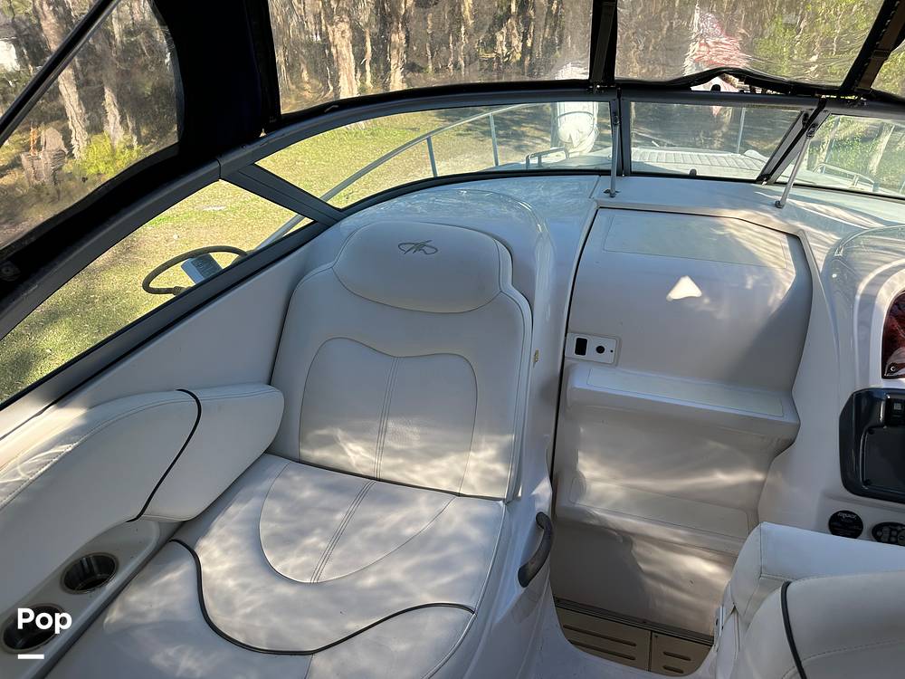 Slide: The Image of Monterey 245 Cruiser 2003 - 13714100