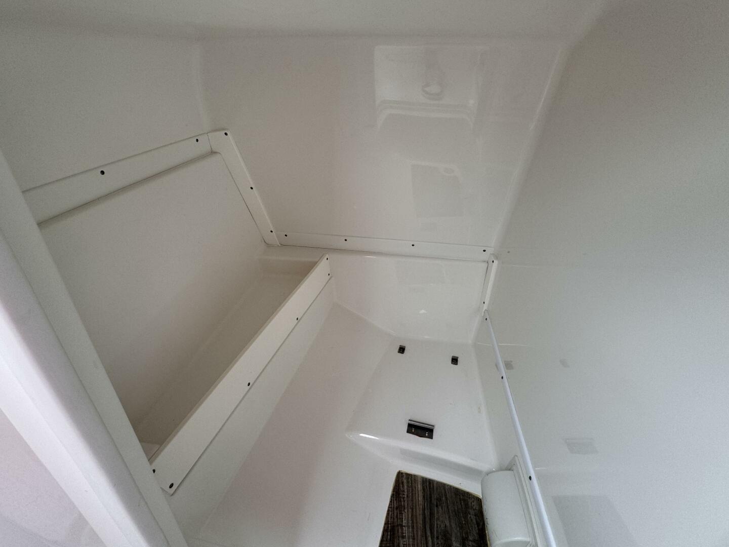 Slide: The Image of Monterey 25 2020 - 4747692