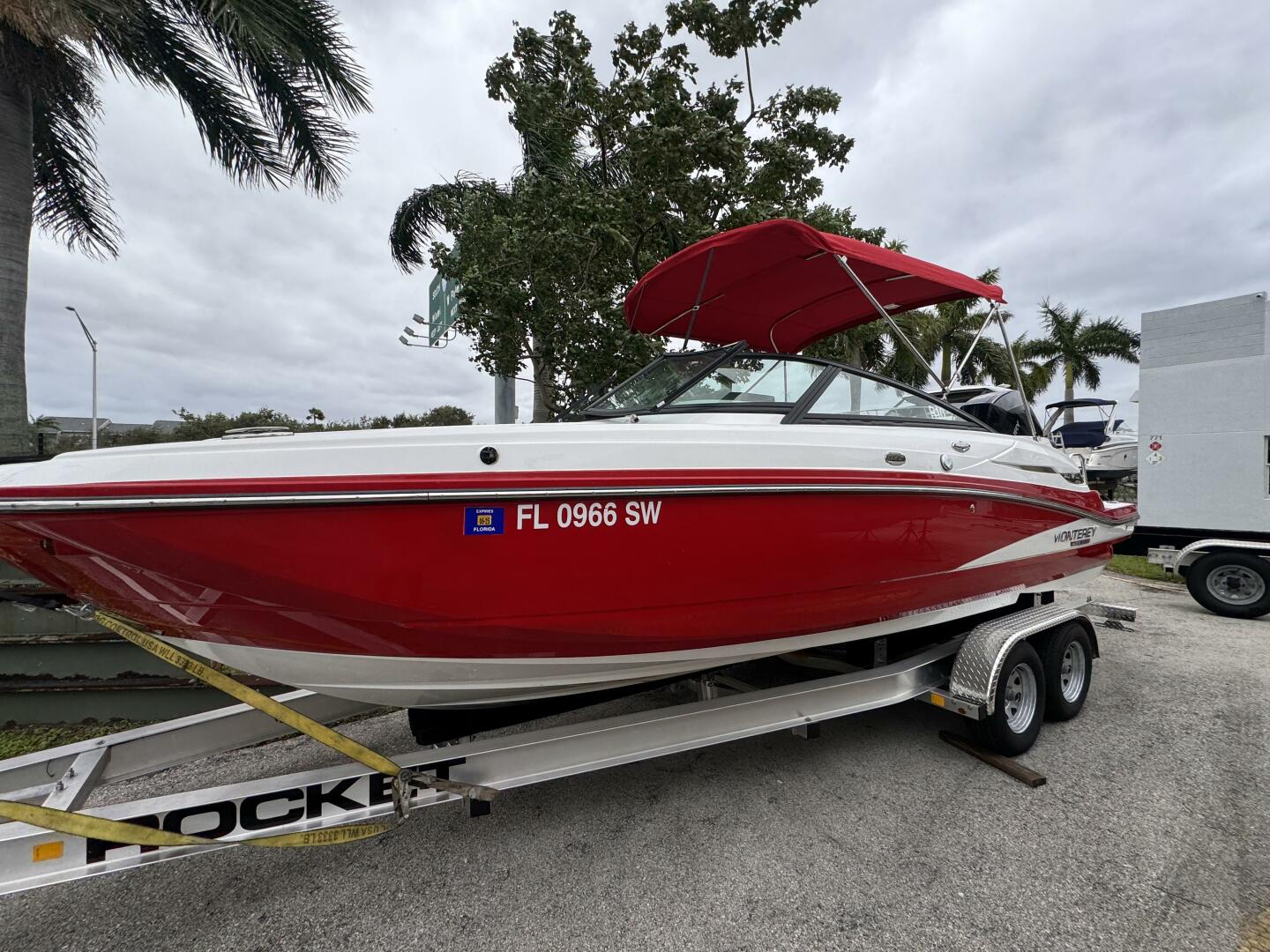 Slide: The Image of Monterey 25 2020 - 4747726