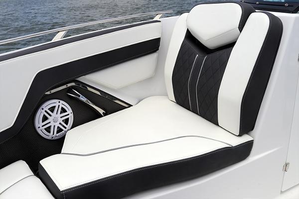 Slide: The Image of Monterey 255 Super Sport 2022 - 3