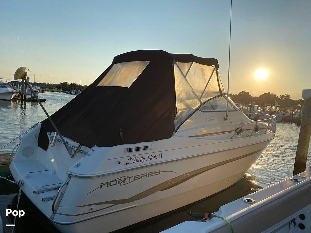 Slide: The Image of 1998 Monterey 256 Cruiser for sale in Keyport, NJ - 1